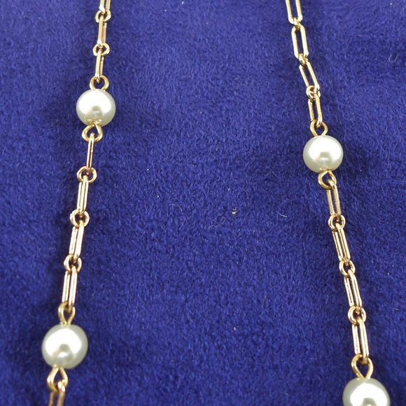 NWT Tory Burch Thin Roxanne Imitation Pearl Detailed 18K-plated Chain Necklace - Picture 7 of 11